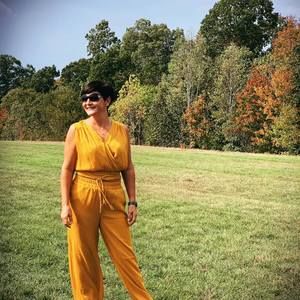 Meet your Posher, Vera